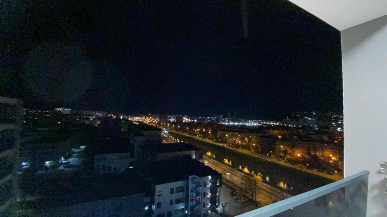 Palas Mall Apartment Q Residence Iasi Luaran gambar
